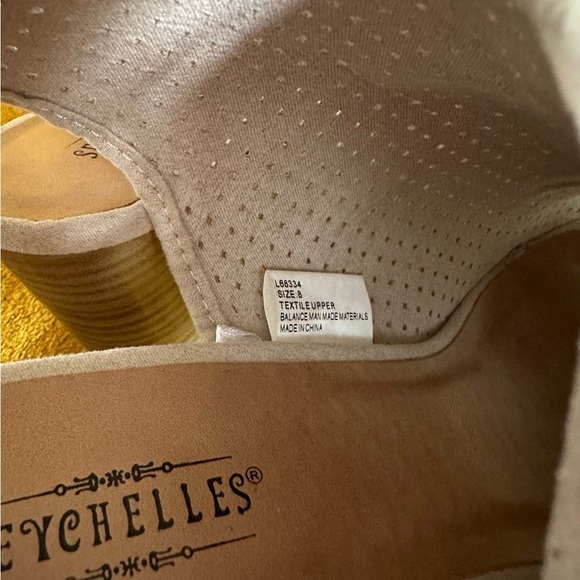 Seychelles sandals - Picture 2 of 4